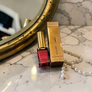 Yves Saint Laurent Kiss & Blush Liquid Tint — Fuchsia Pink
